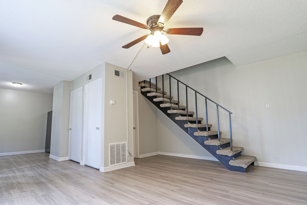 Apartments in Pineville, LA Misty Hollow Apartments (833) 9744038